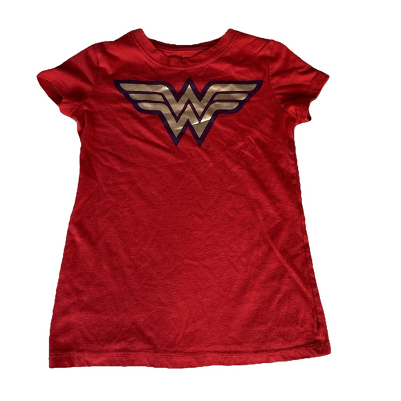 DC Comics Other - Wonder Woman Kids T-Shirt - Red with Gold Logo - Youth Size M